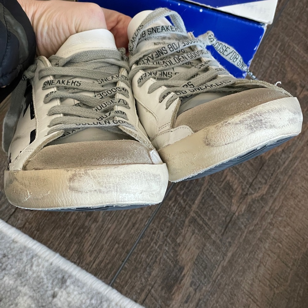Authentic Golden Goose Superstar Sneaker - Picture 8 of 16